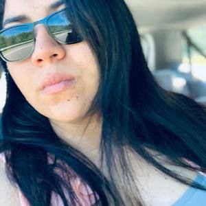 Meet your Posher, Ana